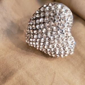 Ring heart adjustable